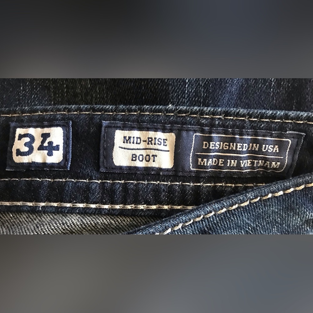 Miss Me jeans size 34 bootcut in Excellent Condition!! - Picture 5 of 5